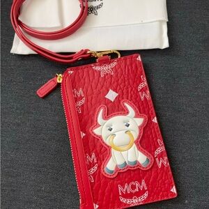 mcm card holder